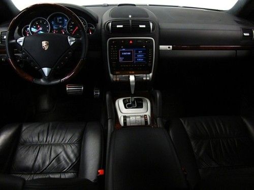 AMAZING Black on Black CAYENNE TURBO, image 12