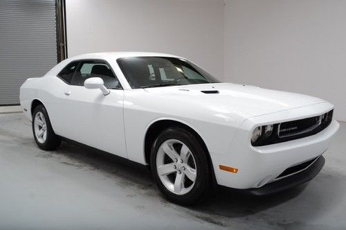 New 2014 dodge challenger r/t manual 18 wheels free shipping &amp; airfare kchydodge