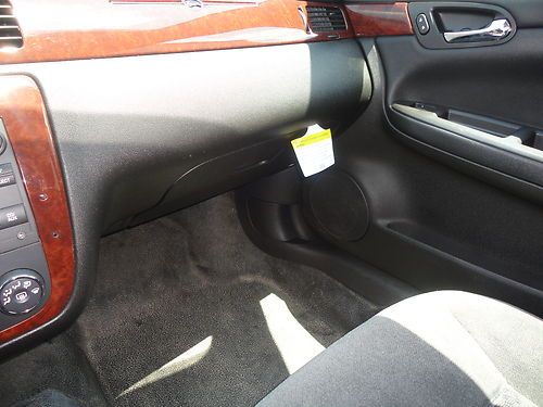 2006 Chevrolet Impala Patrol Car, White, Cruise, Power Seats, Power Locks, PSU, image 4