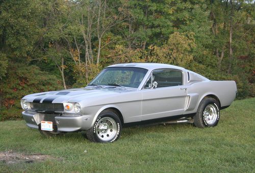 1966 mustang fastback (1967/68 eleanor clone)