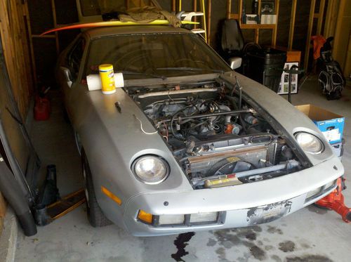 1979 porsche 928 base coupe 2-door 4.5l