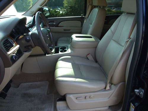 LOW MILES IMMACULATE CONDITION MICHELIN TIRES SUNROOF REAR SEAT ENTERTAINMENT, US $19,995.00, image 17
