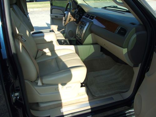 LOW MILES IMMACULATE CONDITION MICHELIN TIRES SUNROOF REAR SEAT ENTERTAINMENT, US $19,995.00, image 18