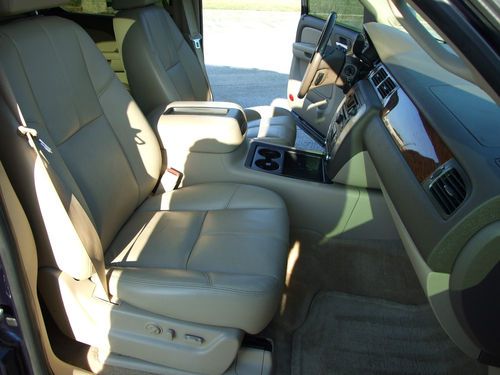 LOW MILES IMMACULATE CONDITION MICHELIN TIRES SUNROOF REAR SEAT ENTERTAINMENT, US $19,995.00, image 19