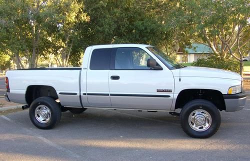 1999 ram 2500 diesel 4x4 82k miles slt laramie 2- owner- pristine - no reserve!!