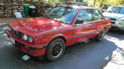 1989 bmw 325i base coupe 2-door 2.5l