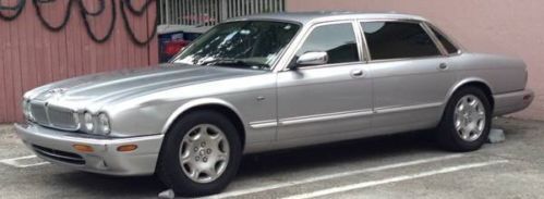 2001 jaguar xj8 vanden plas