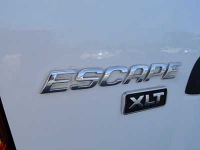 XLT 4X4 SUV 3.0L One Owner Local Trade Clean Car Fax, image 11