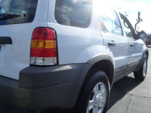 XLT 4X4 SUV 3.0L One Owner Local Trade Clean Car Fax, image 12