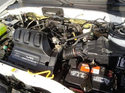 XLT 4X4 SUV 3.0L One Owner Local Trade Clean Car Fax, image 29