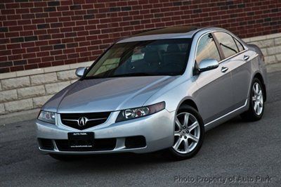 2004 acura tsx sport -!- leather -!- heated front seats -!- cd changer -!- clean