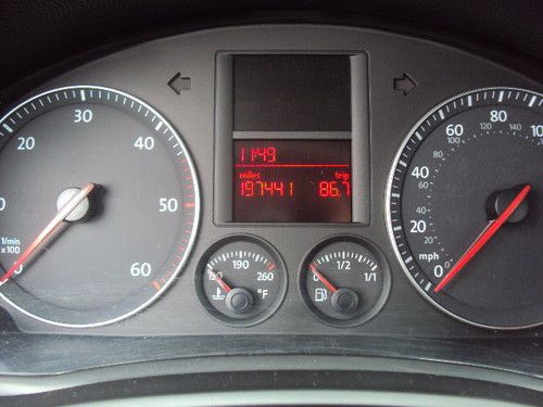 Clean One Owner 2006 Volkswagen Jetta TDI Sedan 4-Door 1.9L Turbo Diesel, image 12