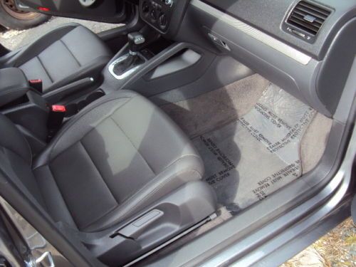 Clean One Owner 2006 Volkswagen Jetta TDI Sedan 4-Door 1.9L Turbo Diesel, image 17