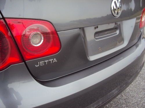 Clean One Owner 2006 Volkswagen Jetta TDI Sedan 4-Door 1.9L Turbo Diesel, image 23
