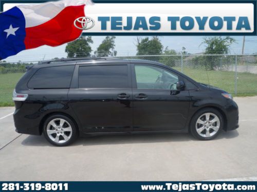 2012 toyota sienna se 8-passenger