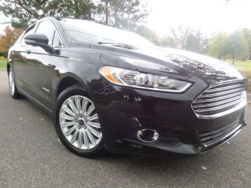 2013 for fusion hybrid / no reserve/ sunroof/ navigation/ low miles/ leather