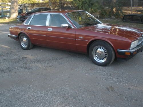 1990 jaguar xj6 sovereign sedan 4-door 4.0l