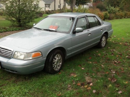 2003 ford crown victoria lx sedan 4-door 4.6l