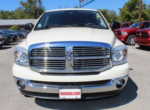 5.7L V8 Hemi SLT Lone Star Power Seat Running Boards Bedliner Tow Package, image 6