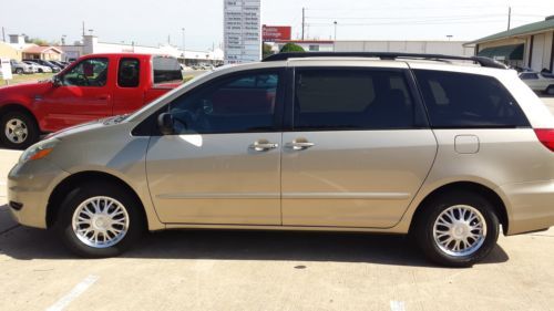 2007 toyota sienna ce mini passenger van 5-door 3.3l