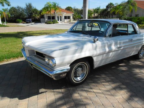 1962 pontiac grand prix white, all original