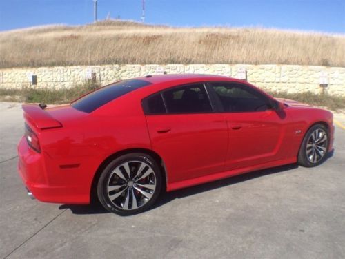 SRT8 6.4L NAV CD 1st row LCD monitors: 1 4 wheel disc brakes ABS brakes Compass, image 4