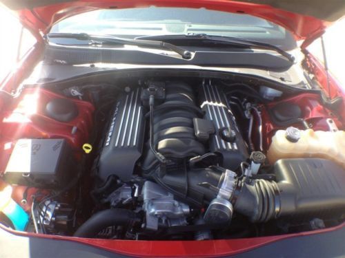 SRT8 6.4L NAV CD 1st row LCD monitors: 1 4 wheel disc brakes ABS brakes Compass, image 8