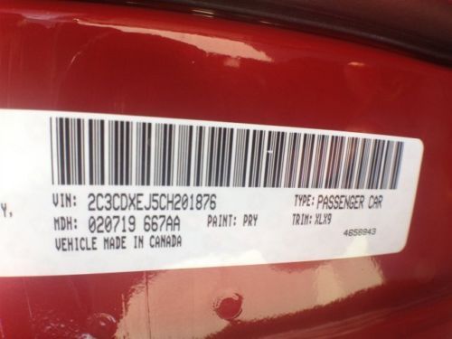 SRT8 6.4L NAV CD 1st row LCD monitors: 1 4 wheel disc brakes ABS brakes Compass, image 18