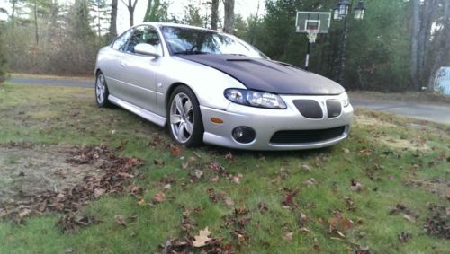 Silver 2 door 6 speed