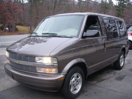 2004 chevrolet astro base extended passenger van 3-door 4.3l