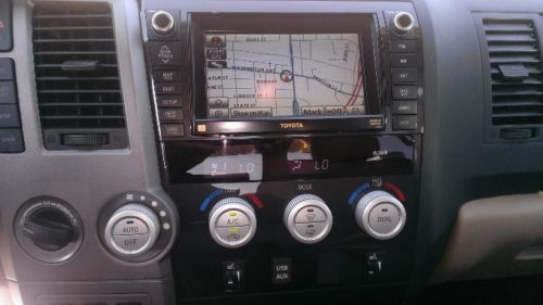 2012 TOYOTA TUNDRA 4WD LIMITED 4X4 *CLEAN CARFAX* EXCELLENT CONDITION, image 2