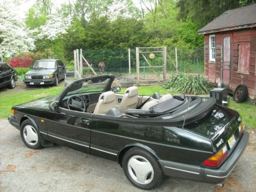 1993 Saab 900S Convertable black, image 2