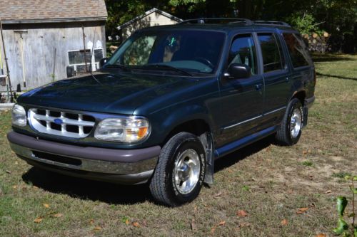 1996 ford explorer xlt  v6 4x4