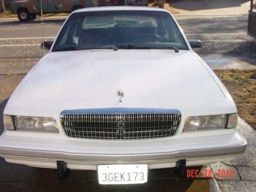 1993 buick century custom sedan 4-door 3.3l
