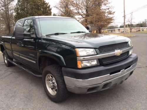 2004 chevrolet silverado 2500 hd ls extended cab pickup 4-door 6.0l, clean truck