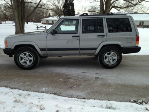 2000 jeep cherokee sport xj 4-door 4.0l, 4x4, awesome eye appeal! no reserve!