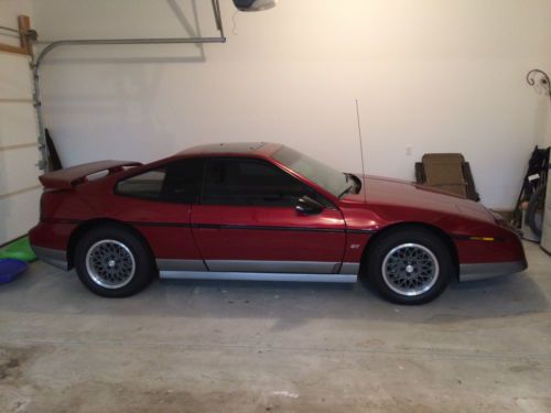 1987 pontiac fiero gt coupe 2-door 2.8l