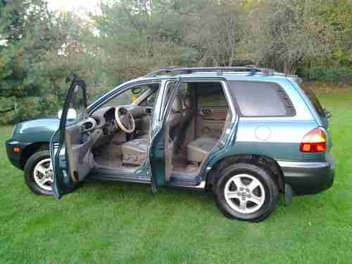 2003 Hyundai Santa Fe GLS Sport Utility 5-Door 2.7L, image 2