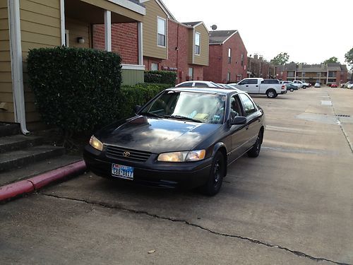 1999 toyota camry le sedan 4-door 2.2l