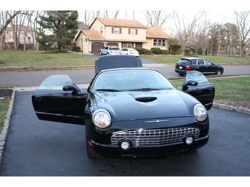 2002 ford thunderbird convertible two tone leather interior we ship world wide