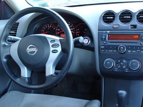 2007 Nissan Altima 2.5S 4 Cylinder Automatic White, image 4