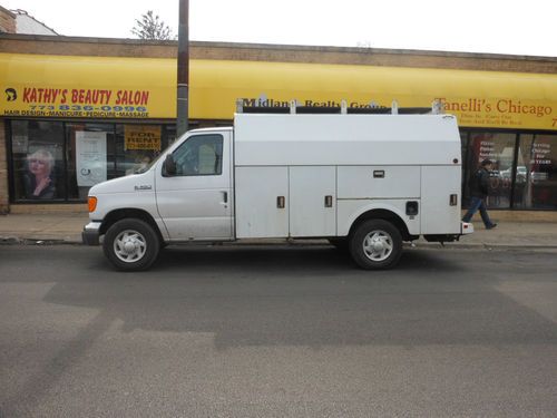 2006 ford e-350 utility van