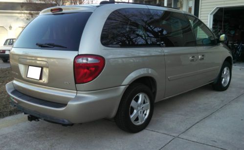 SXT 3.8L Alloy Wheels Stow-N-Go DVD Player 3 Zone Climate Control, image 5