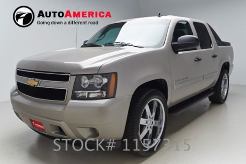 118k one 1 owner miles 2009 chevy avalance ls truck 5.3l v8 custom chrome wheels