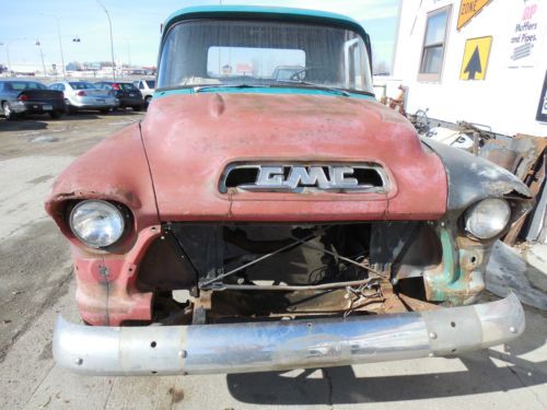 1959 chevrolet pickup with 1955 gmc front clip