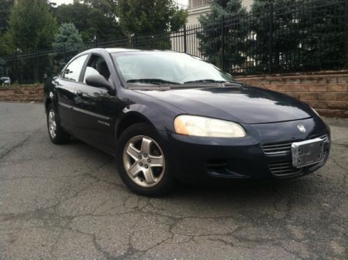 2001 dodge stratus easy on gas equipped one owner   no reserve