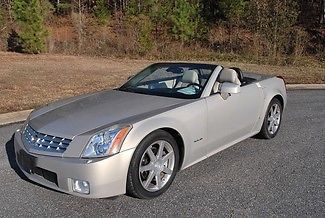 2006 cadillac xlr champagne/bge leather,32k original miles looks runs,drives new