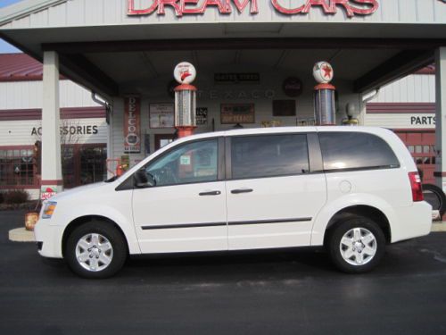 2008 dodge caravan se, rewav wheelchair van conversion (rear ramp), new tires