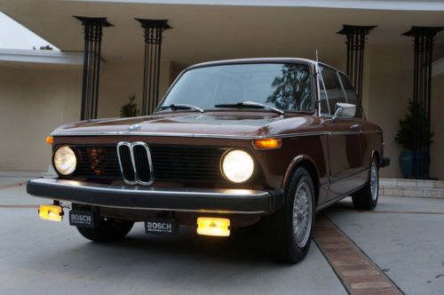 1976 bmw 2002 base coupe 2-door 2.0l