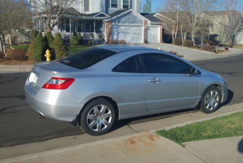 2011 honda civic lx coupe 2-door 1.8l automatic